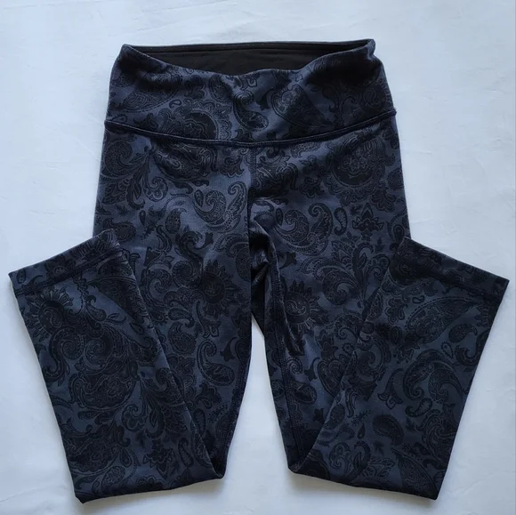 🍋Like New Lululemon Wunder Under Crop - Picture 5 of 11